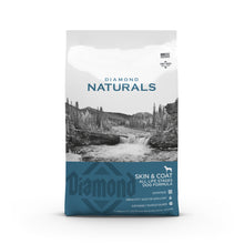 Load image into Gallery viewer, DIAMOND NATURALS - Skin & Coat All Life Stages Dog Formula - Rich in Salmon and Potato - 7.5kg or 15kg