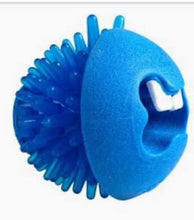Load image into Gallery viewer, Rogz Fred Treat Toy - One Size Medium