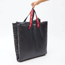 Load image into Gallery viewer, WAGWORLD Car Seat Double Hammock (ETA 10-14 working days)