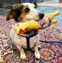 Load image into Gallery viewer, Soft Squeak chicken shaped dog toy