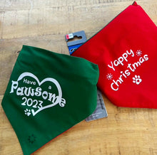 Load image into Gallery viewer, Festive Bandana with a quality ROGZ Classic Collar