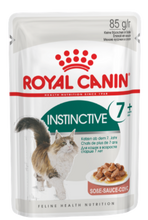 Load image into Gallery viewer, ROYAL CANIN Instinctive 7+ Wet Cat Food Pouches in Gravy
