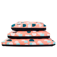 Load image into Gallery viewer, URBANPAWS Lulu Futon Dog Bed
